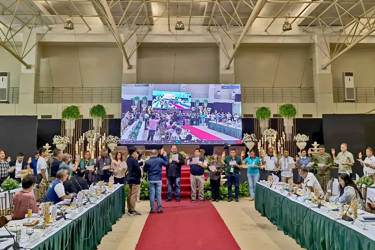 The newly-created Tamlang Valley Management Council members also took their oath of office before RDC-7 Chairman and Bohol Governor Erico Aristotle Aumentado